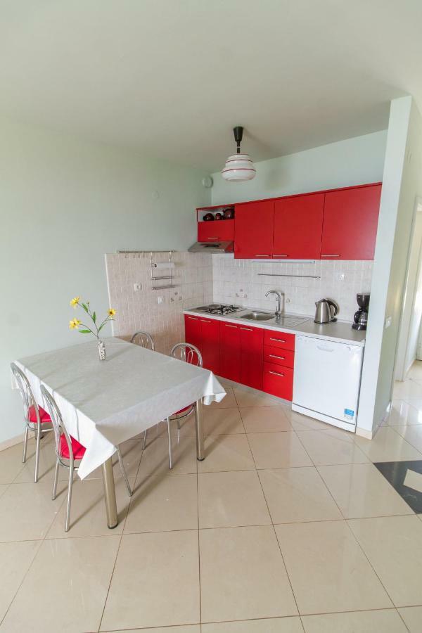 Ivana Apartment *