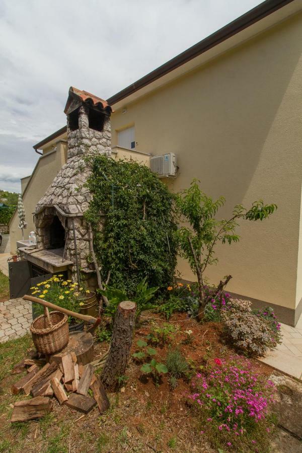 Apartament Ivana *